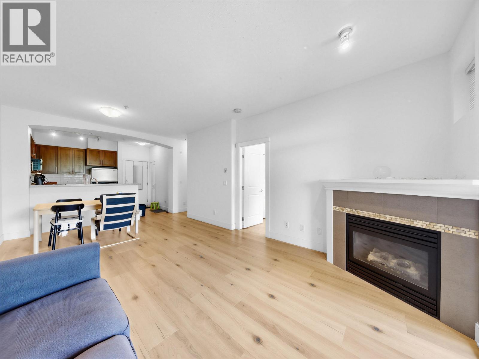 2250 WESBROOK Unit 319