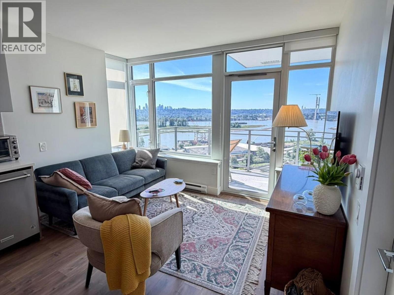 258 NELSON'S Unit 1609