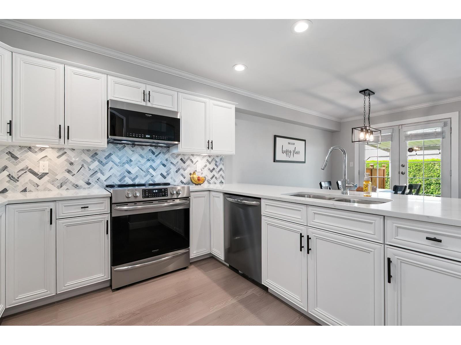 7475 GARNET Unit 25 photo 3