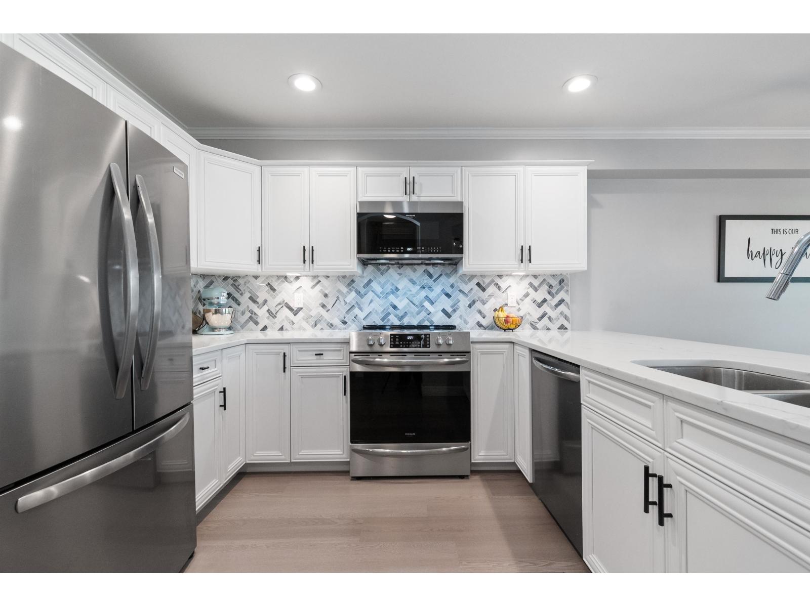 7475 GARNET Unit 25 photo 4