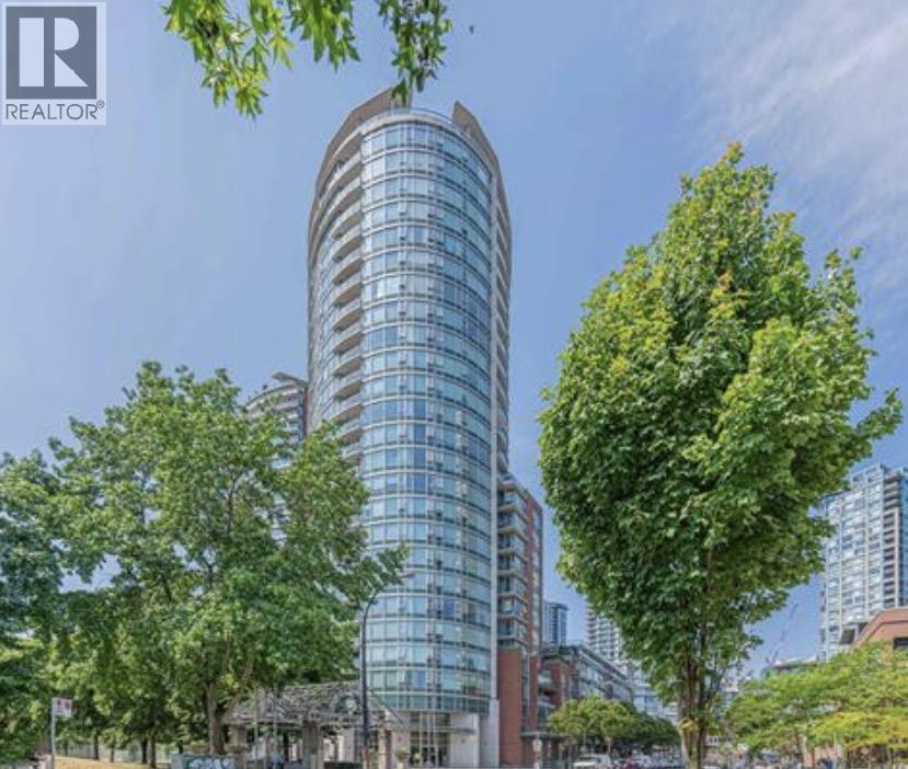 58 KEEFER Unit 2209