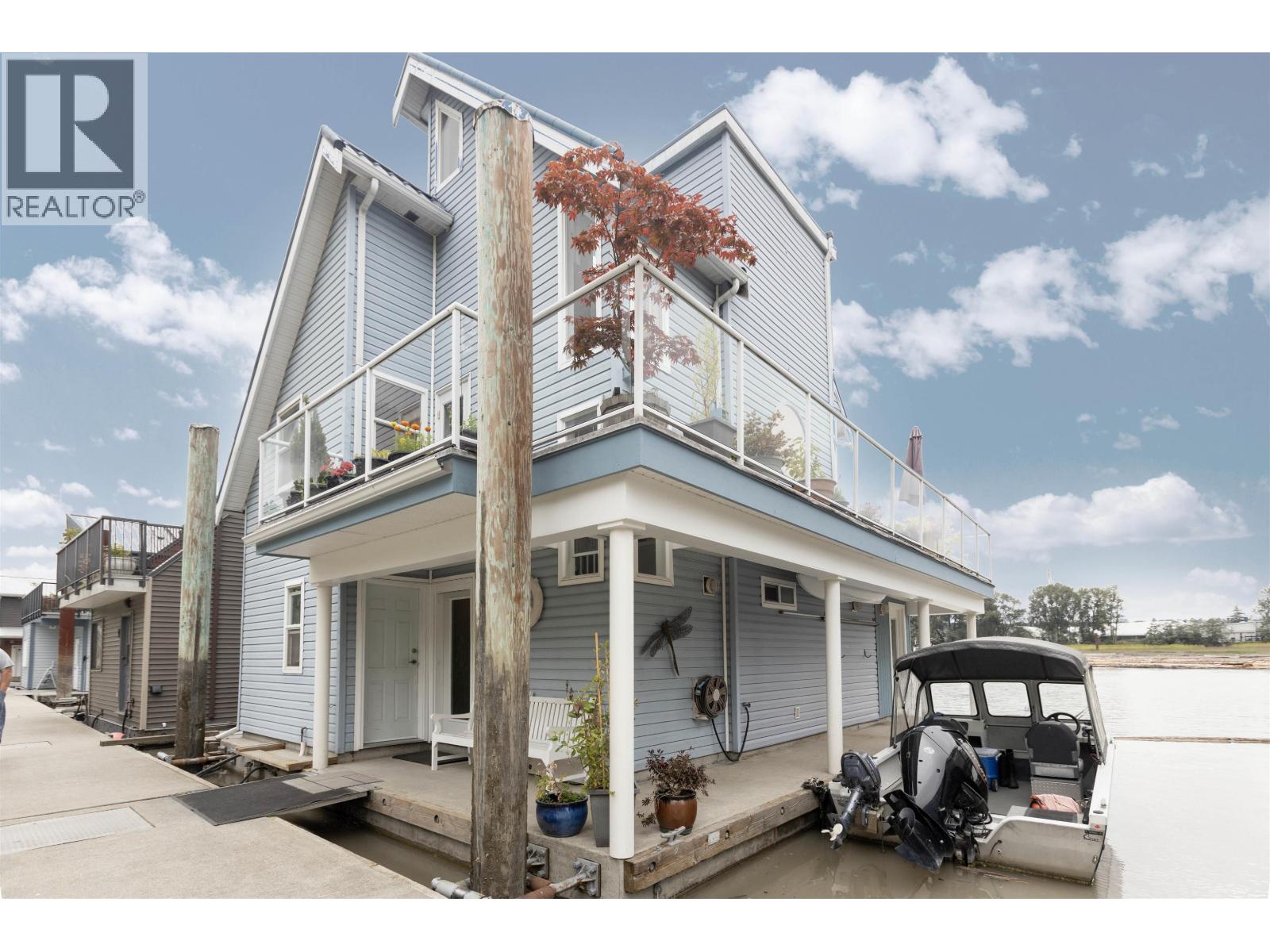 800 SOUTH DYKE Unit 4
