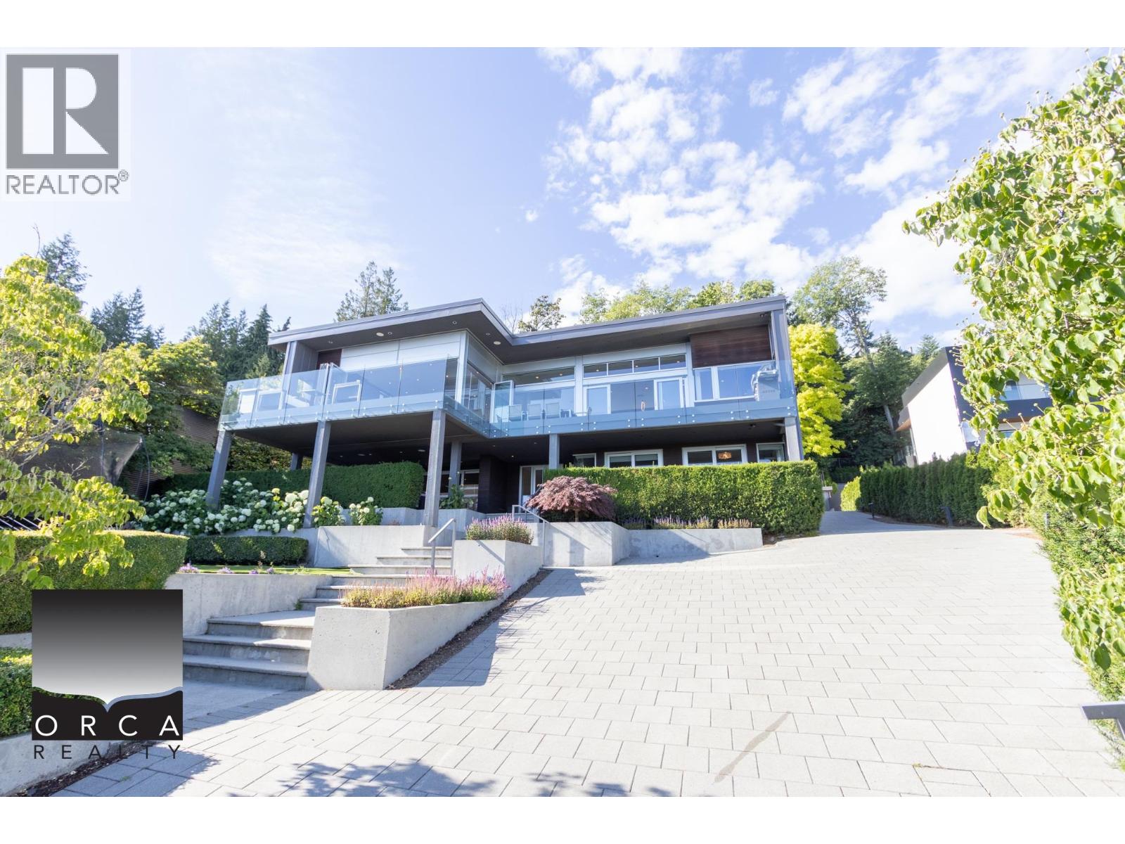 3305 WESTMOUNT