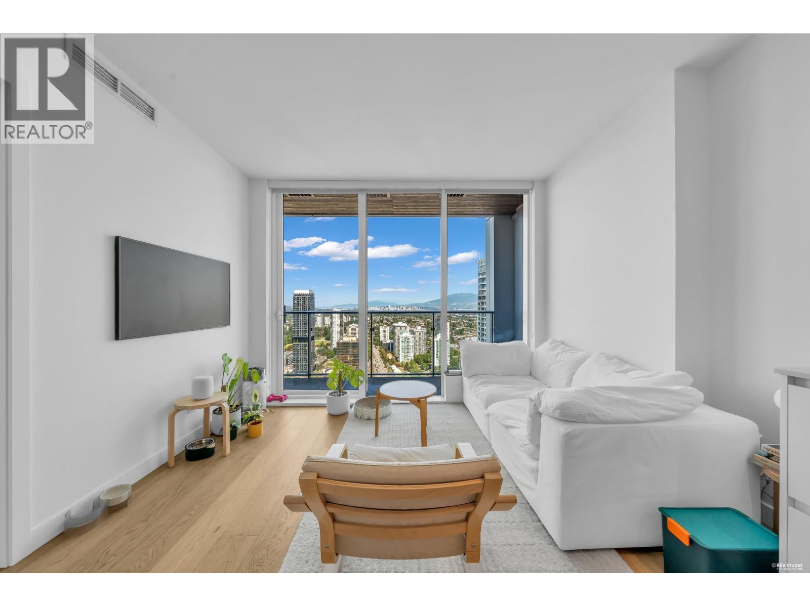 6000 MCKAY Unit 3906