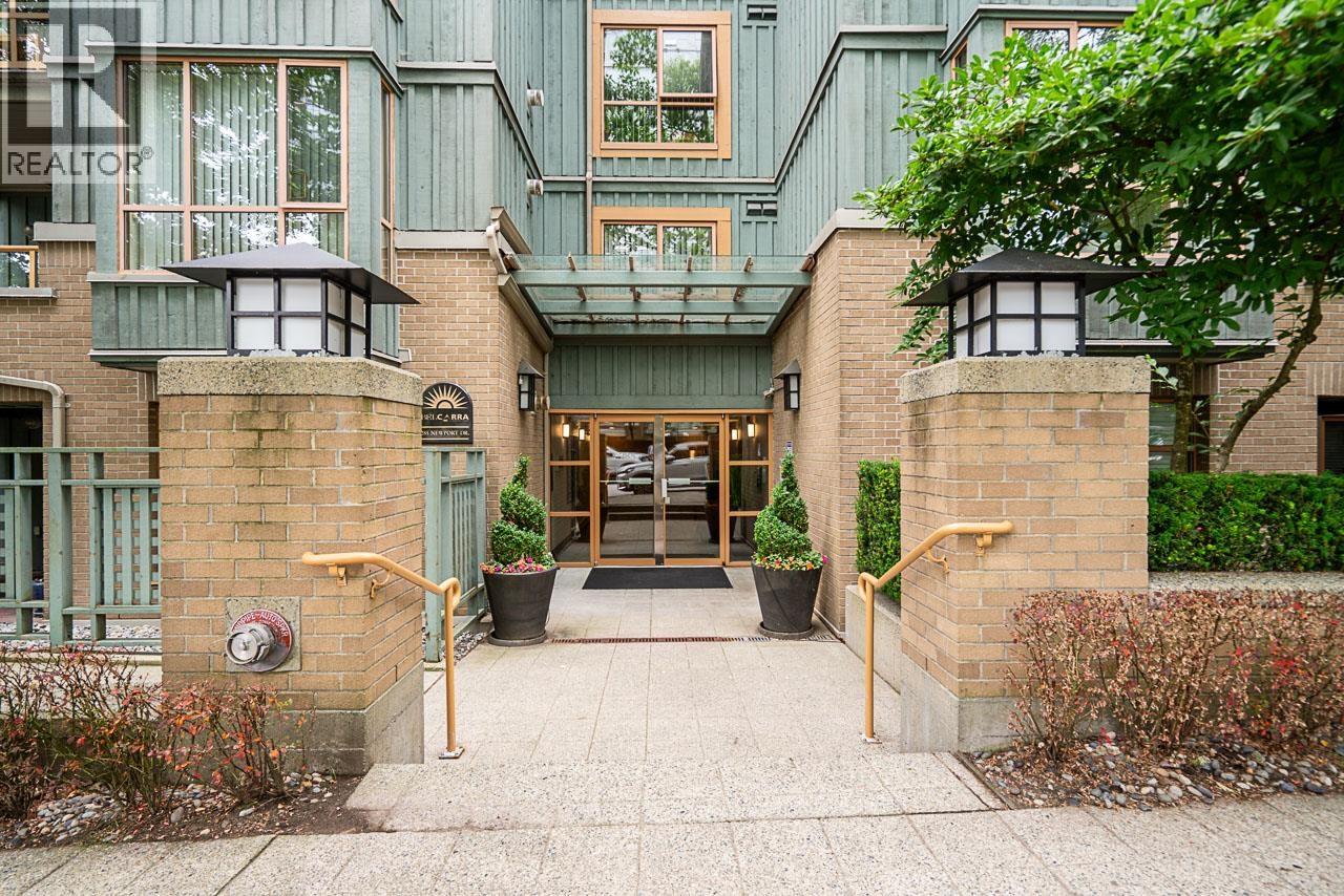 285 NEWPORT Unit 111