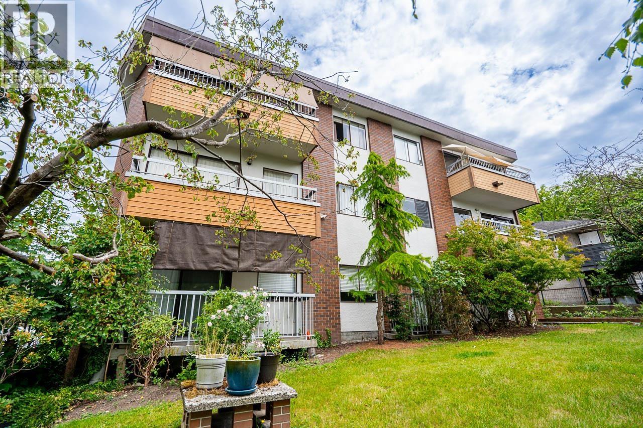 138 TEMPLETON Unit 302