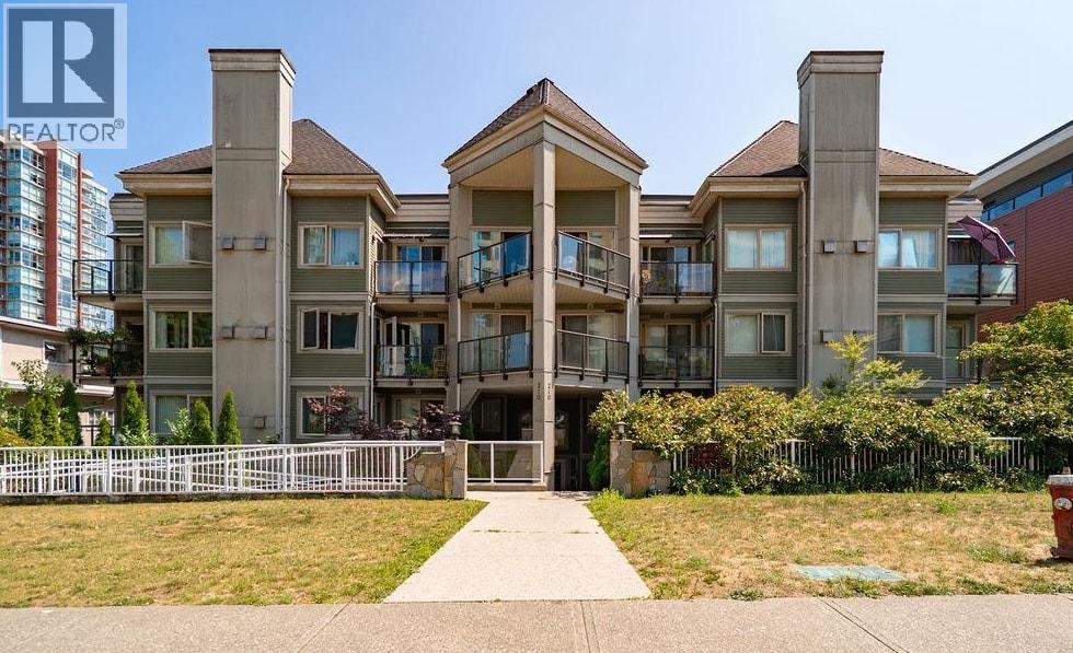 210 CARNARVON Unit 301