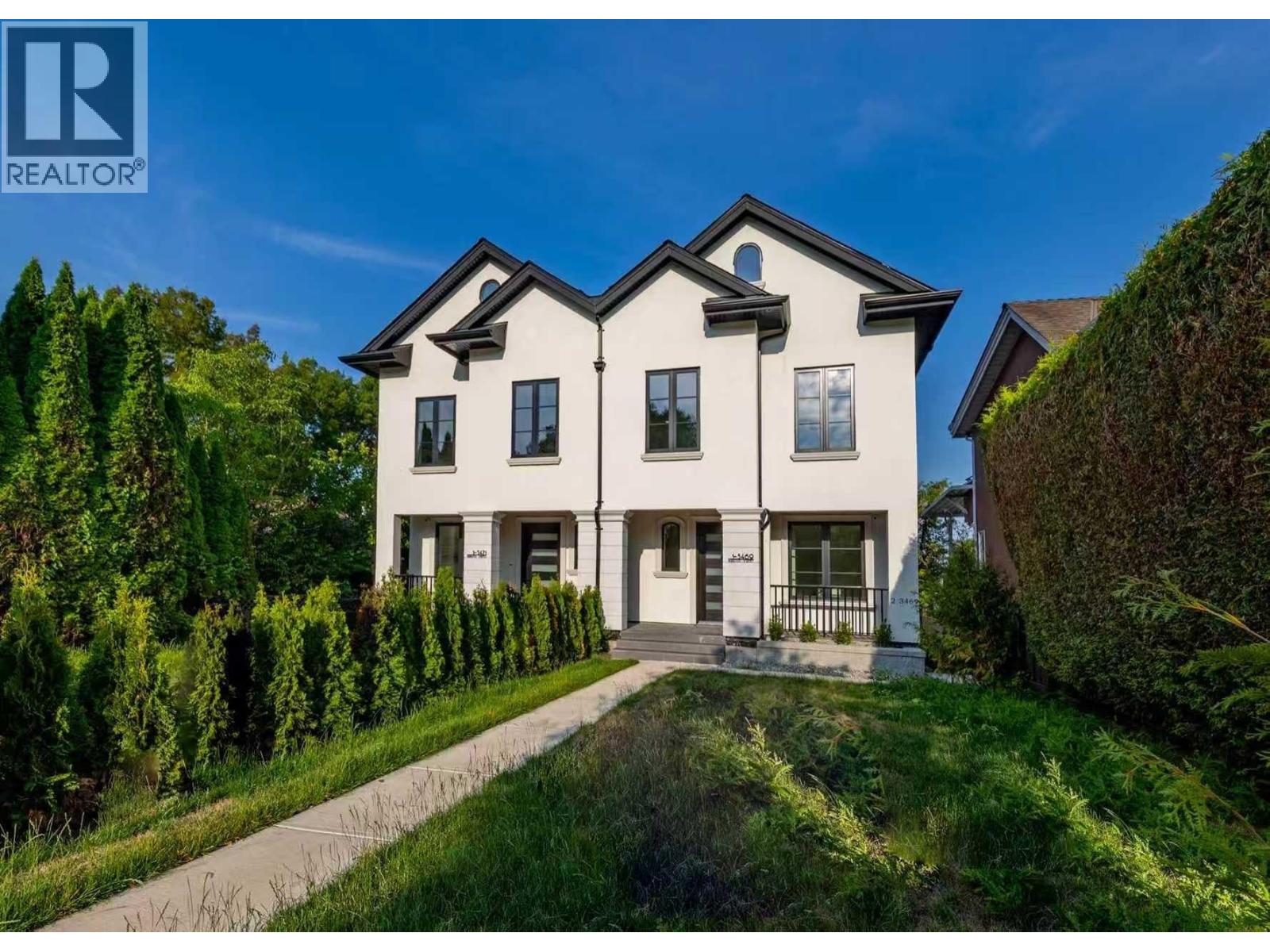 3469 ARBUTUS