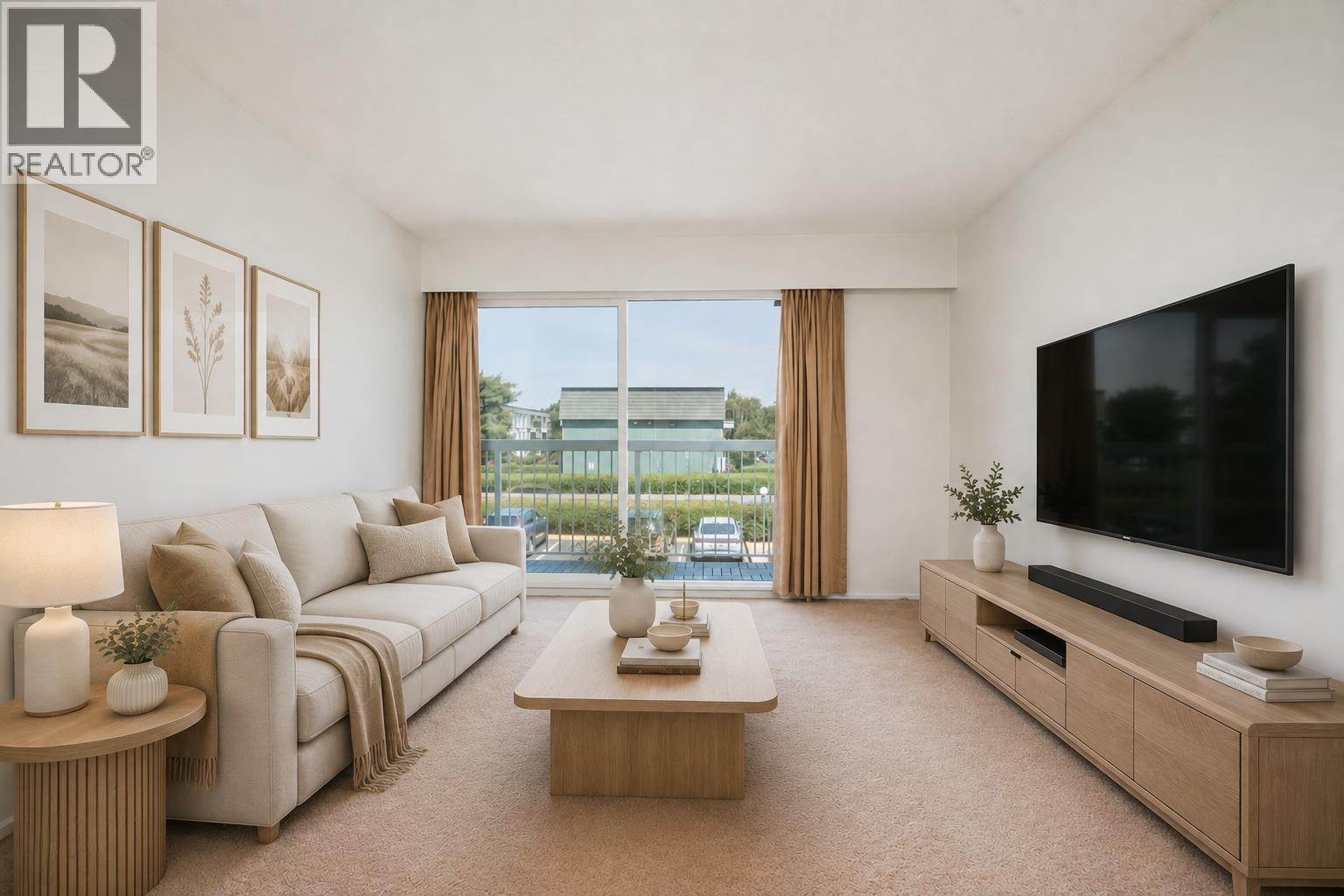 8040 RYAN Unit 202