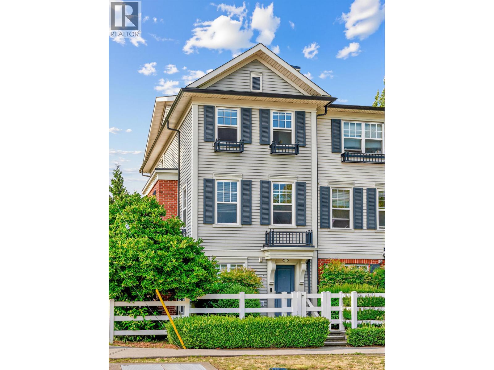 2495 DAVIES Unit 1