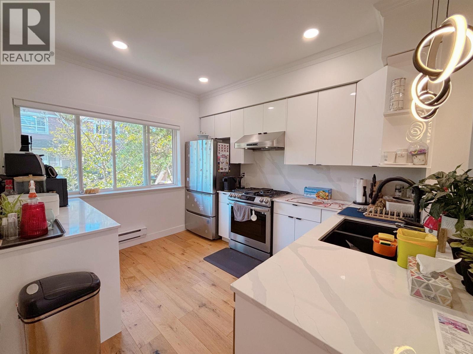 9288 KEEFER Unit 2