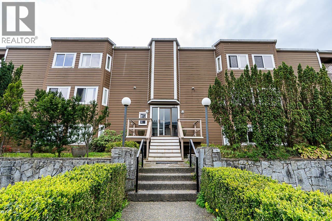 107 27TH Unit 203