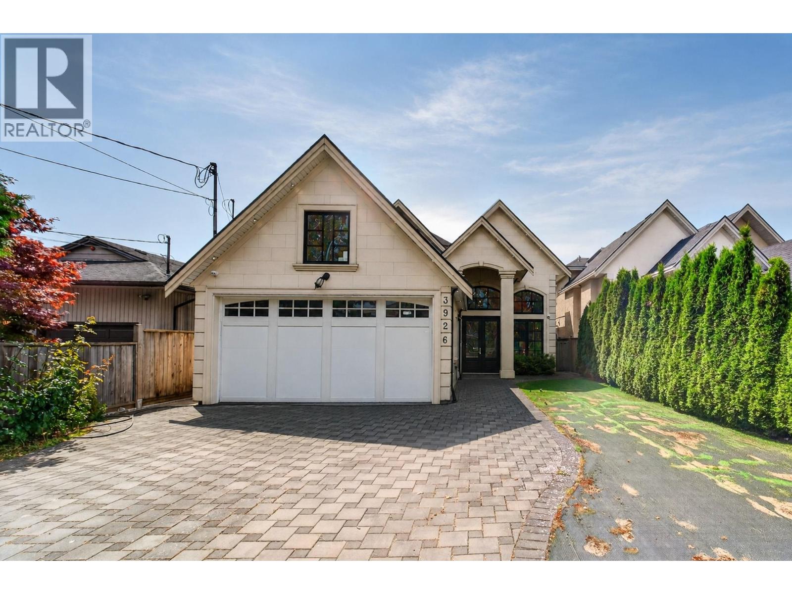 3926 LOCKHART