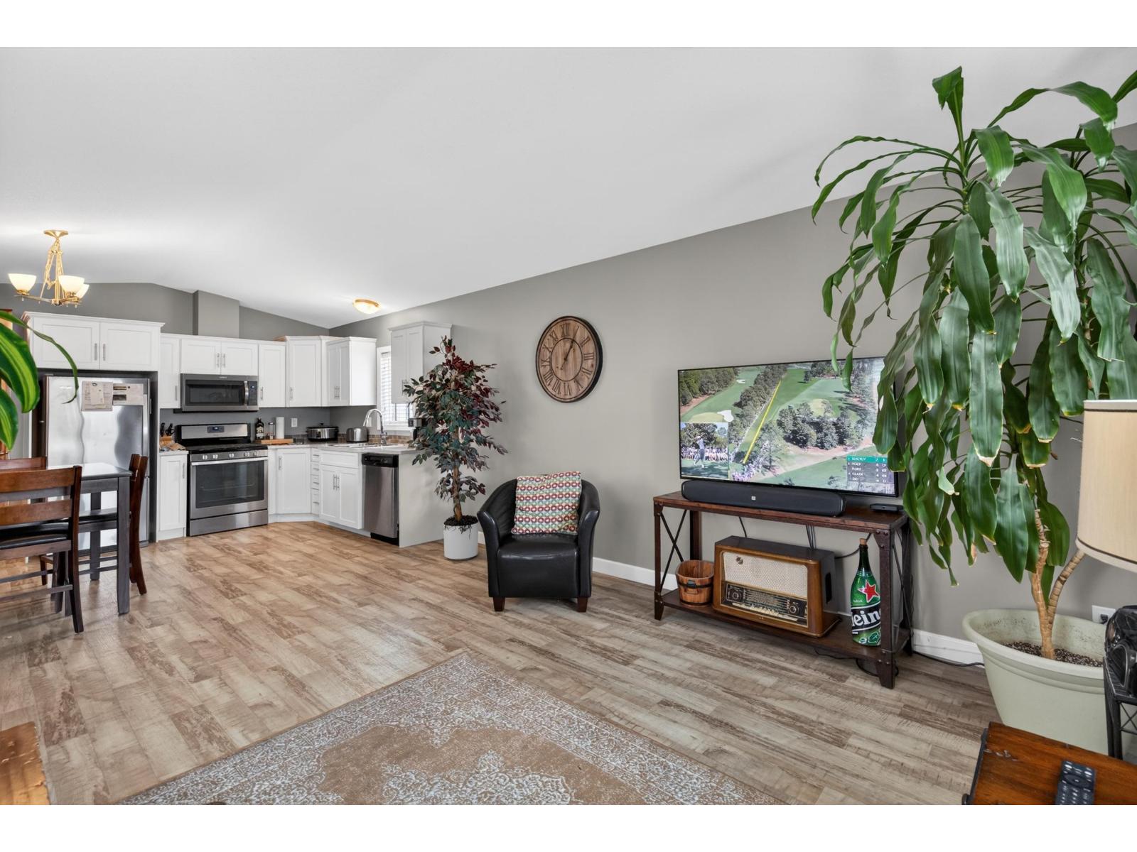 24330 FRASER Unit 17
