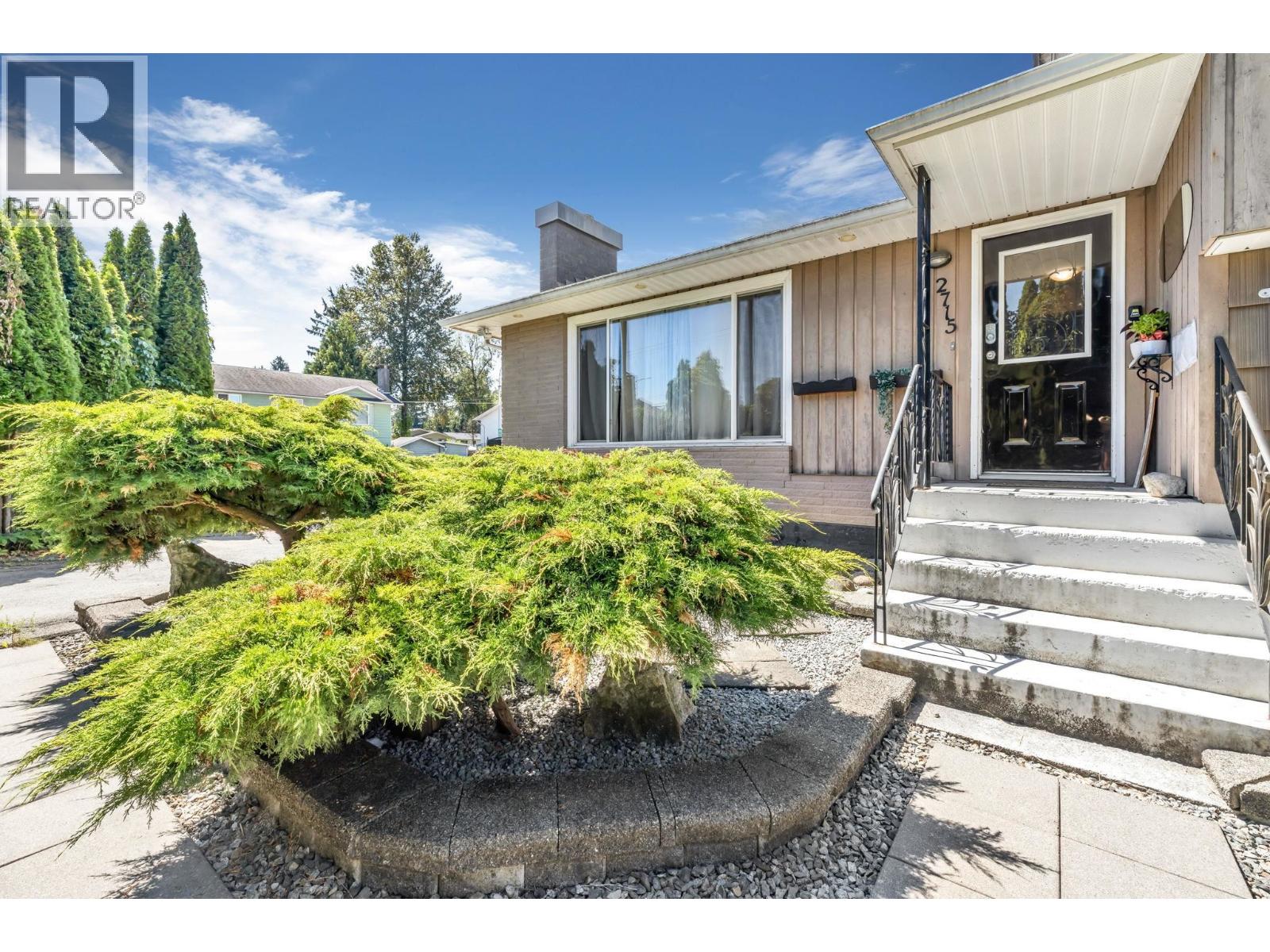 2715 COAST MERIDIAN