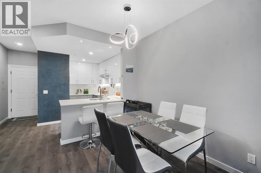 630 ROCHE POINT Unit 306