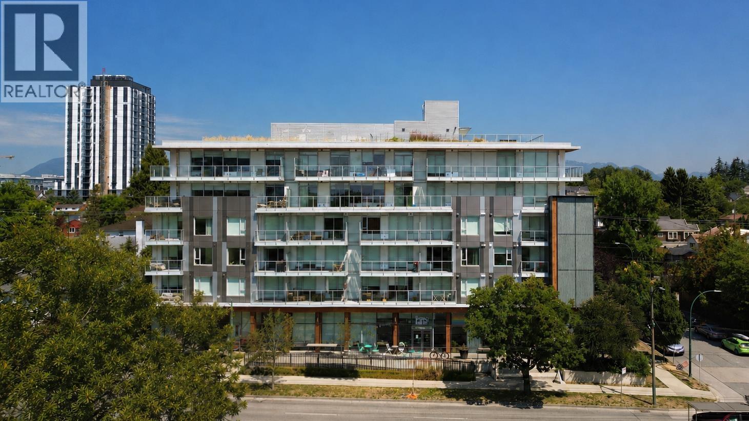 5693 ELIZABETH Unit 310