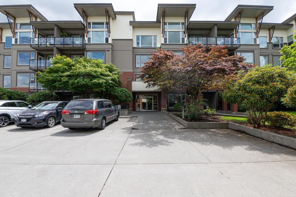 33539 HOLLAND Unit 114