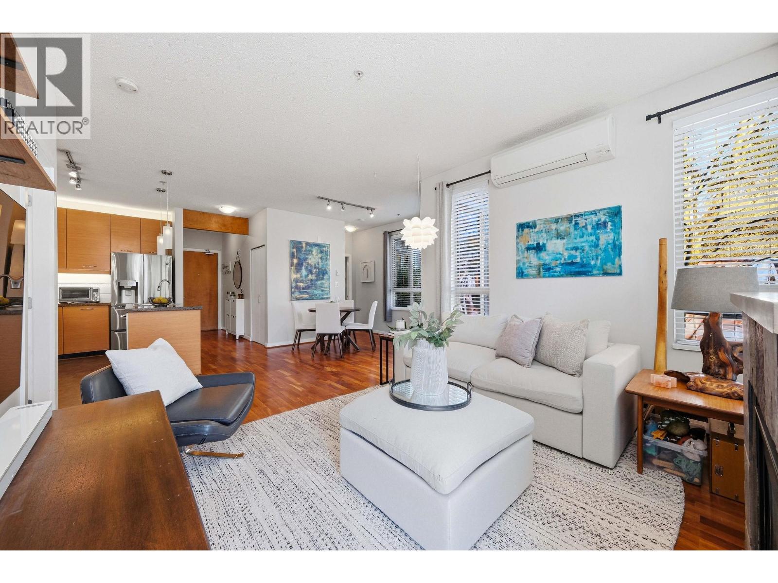530 RAVEN WOODS Unit 223