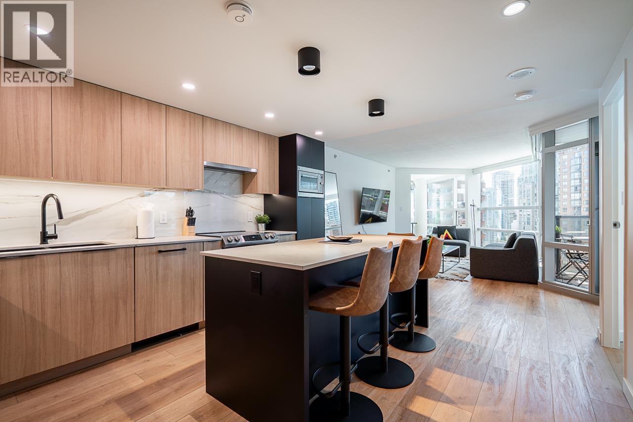 1050 BURRARD Unit 1201