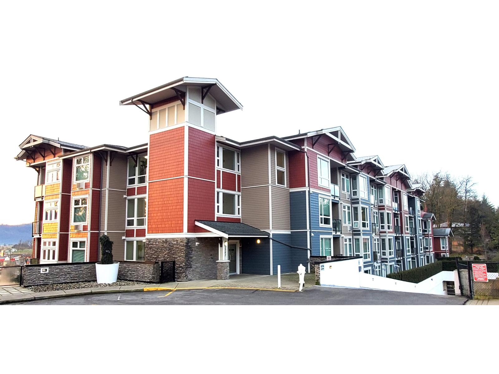 2242 WHATCOM Unit 409
