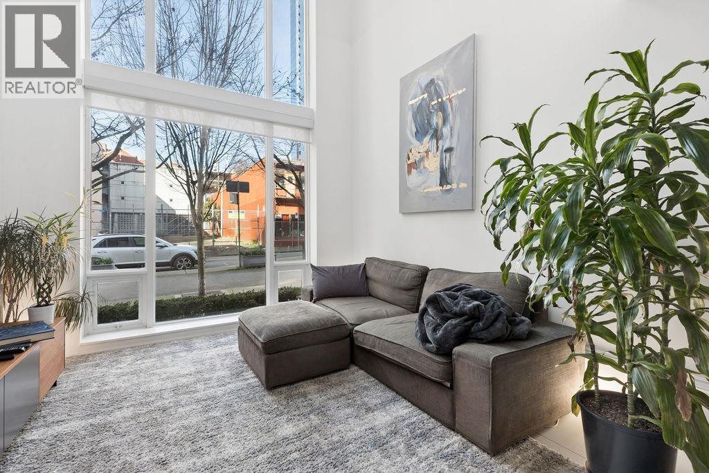 1106 HORNBY