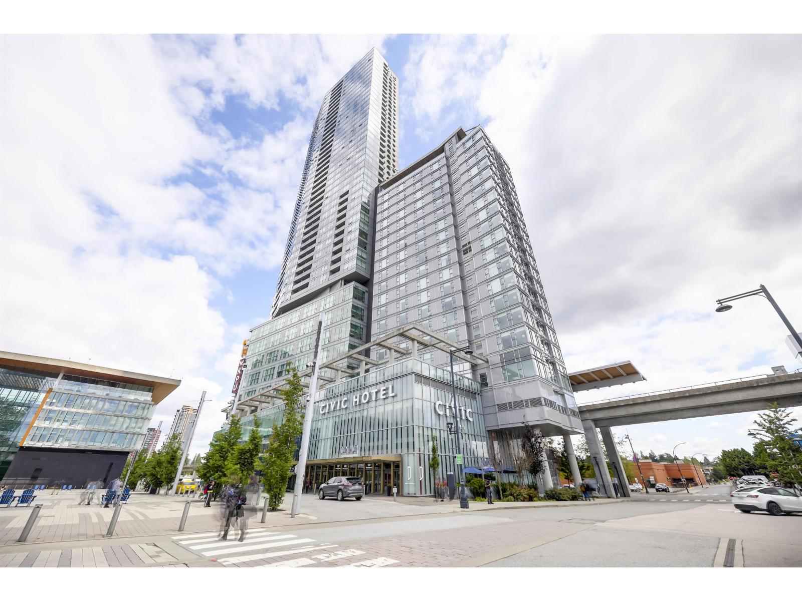 13495 CENTRAL Unit 3709
