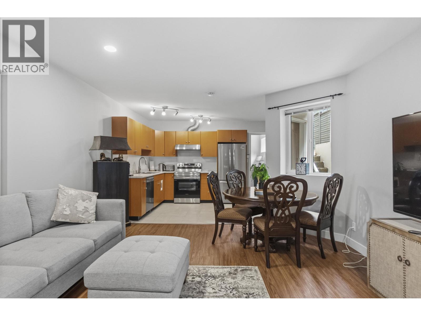 4225 EVERGREEN Unit Basement