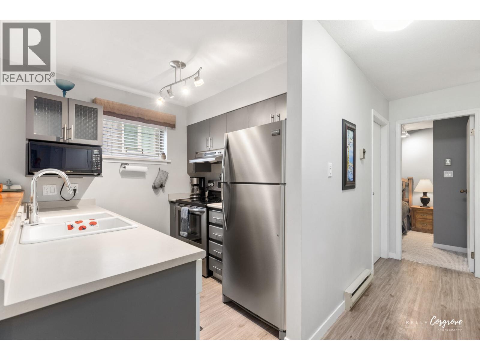 3050 HILLCREST Unit 801