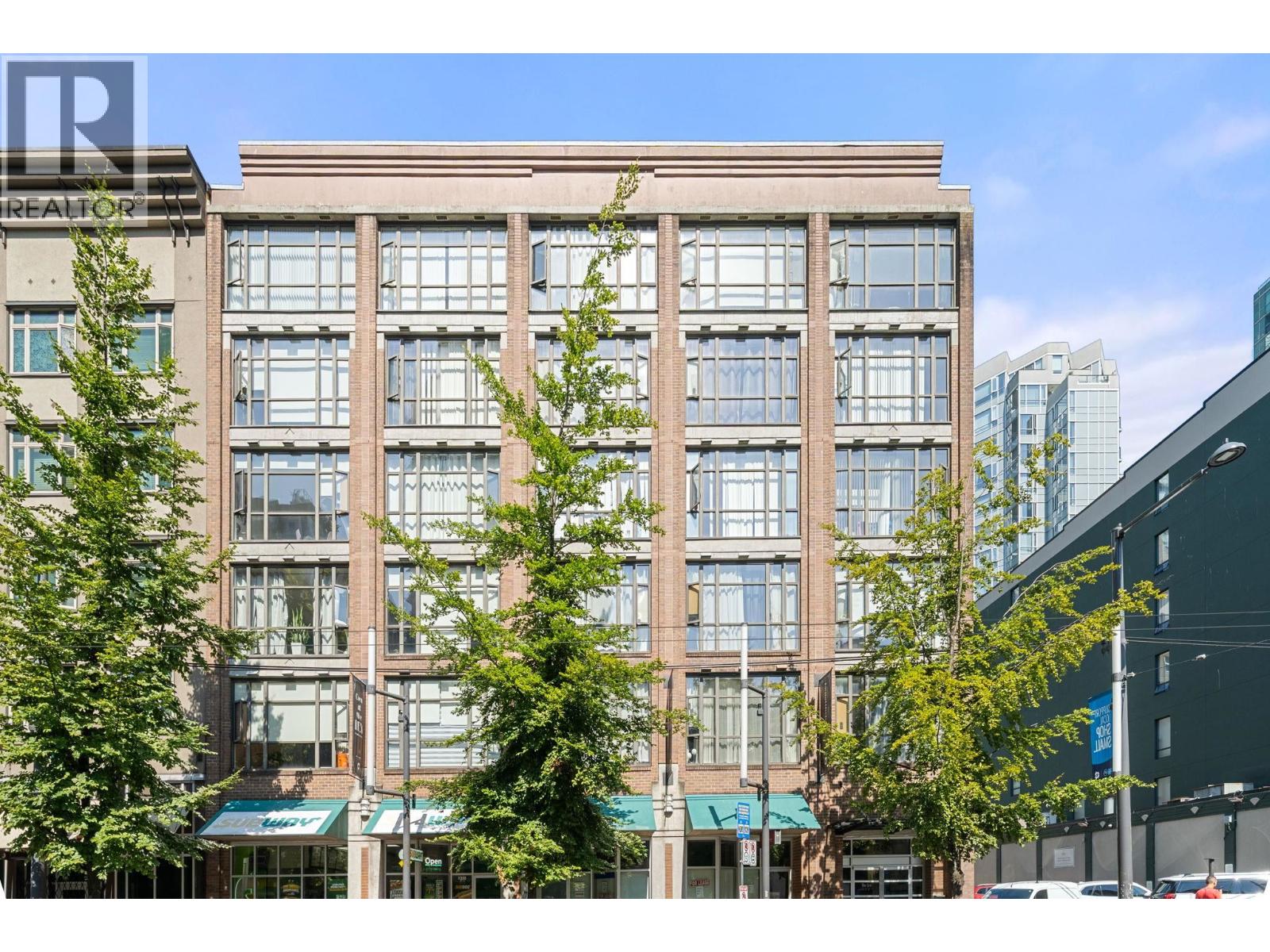 1249 GRANVILLE Unit 602