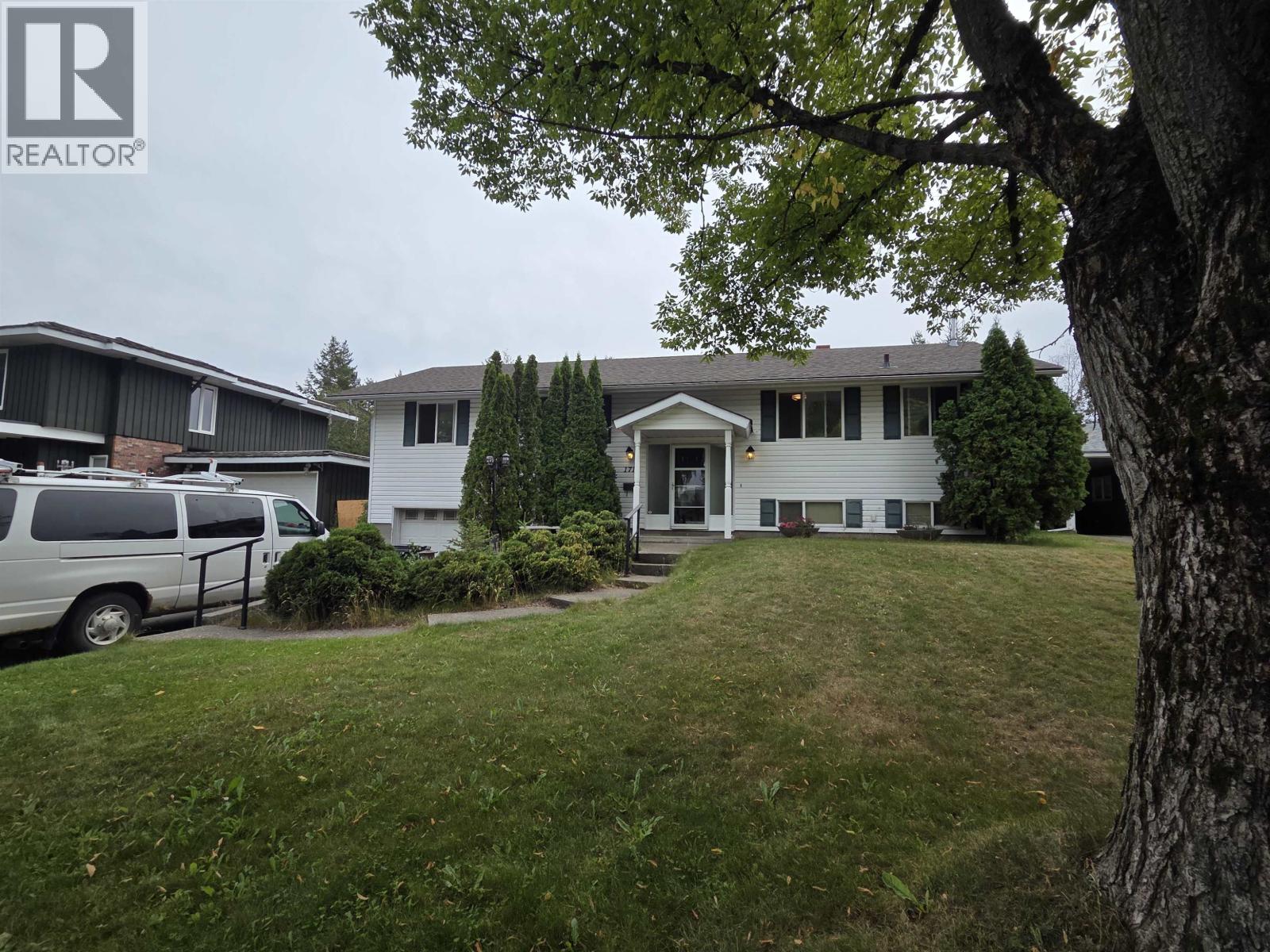 1710 HARPER