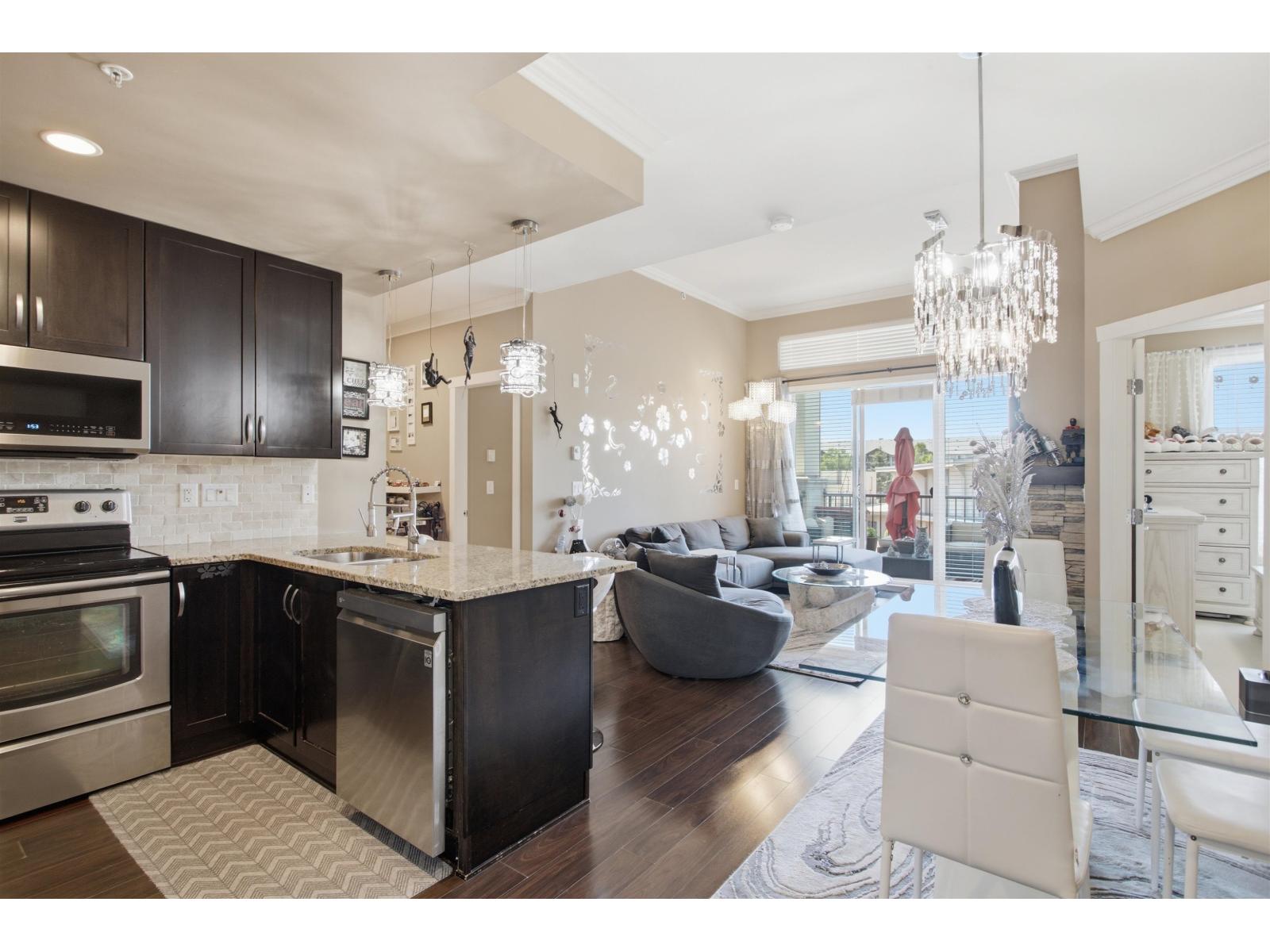 3192 GLADWIN Unit 413