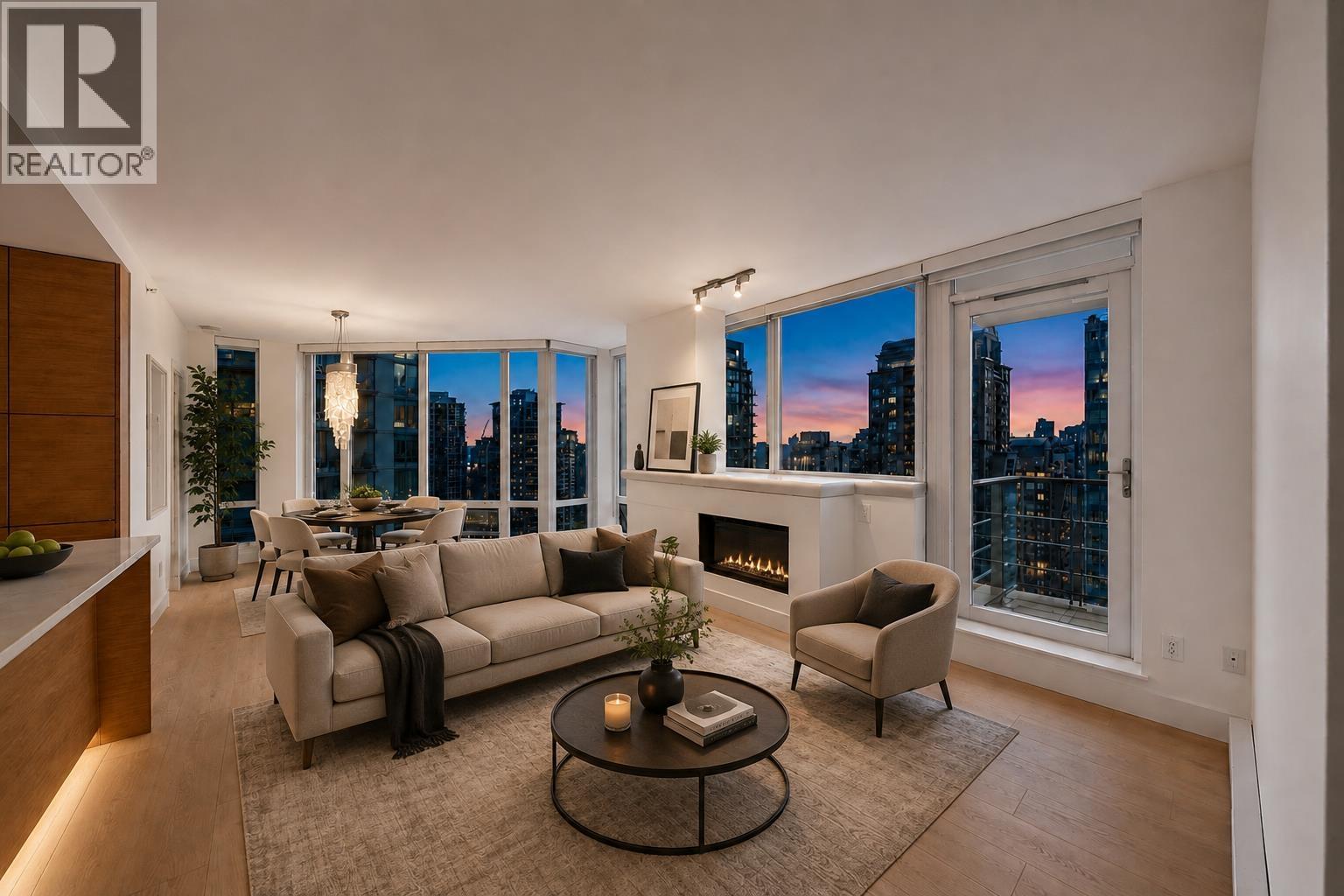 565 SMITHE Unit 2101