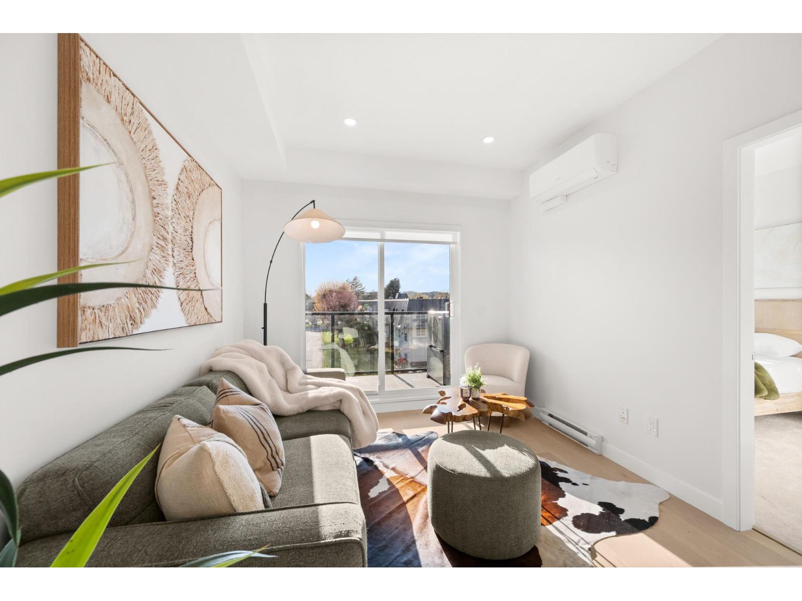 5398 207 Unit 610 photo 2