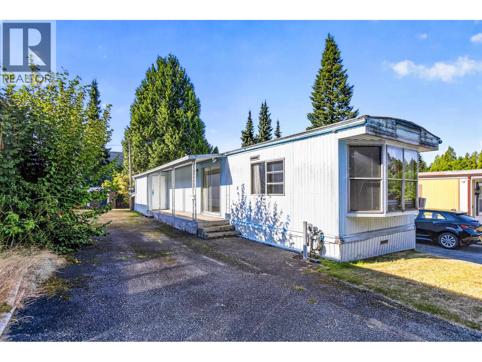 21163 LOUGHEED Unit 14