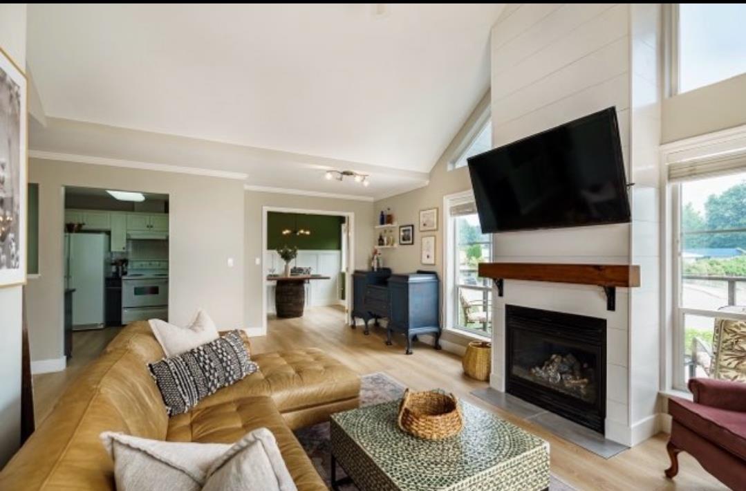 33150 4TH Unit 305