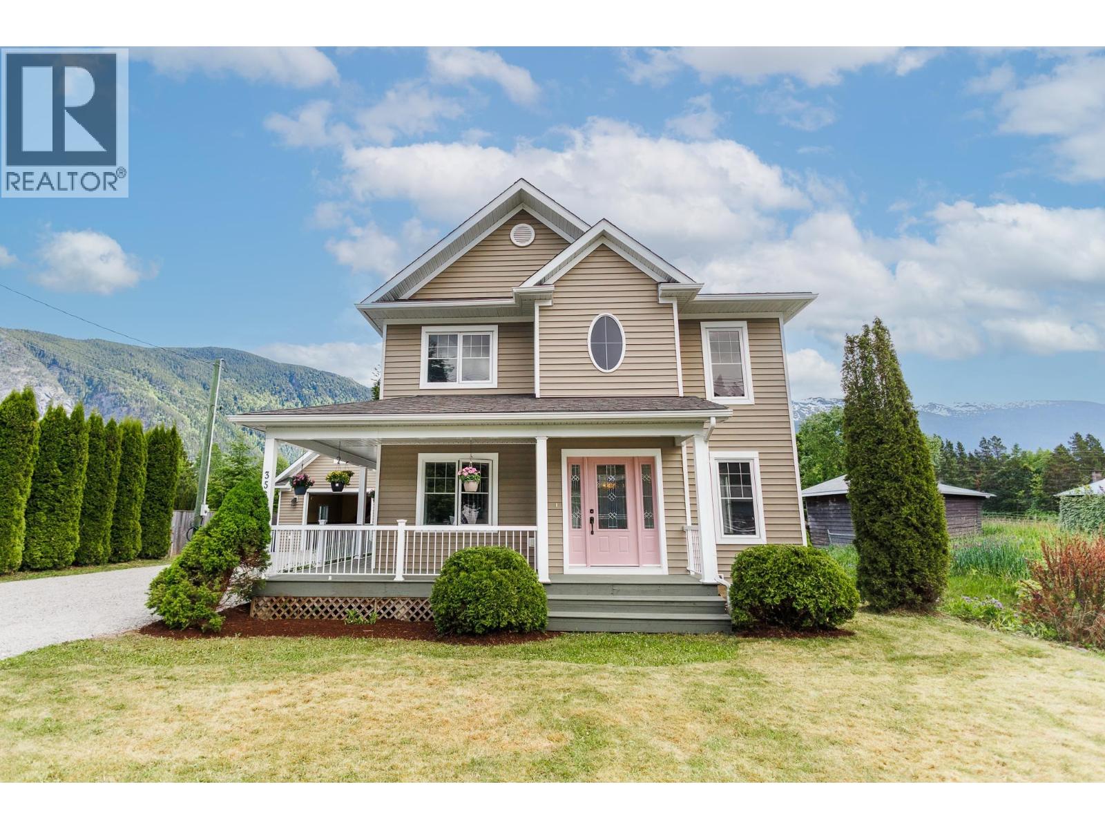 3561 COTTONWOOD