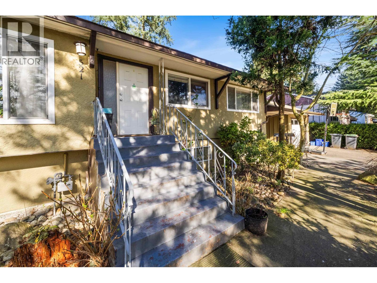 521 BROOKMERE