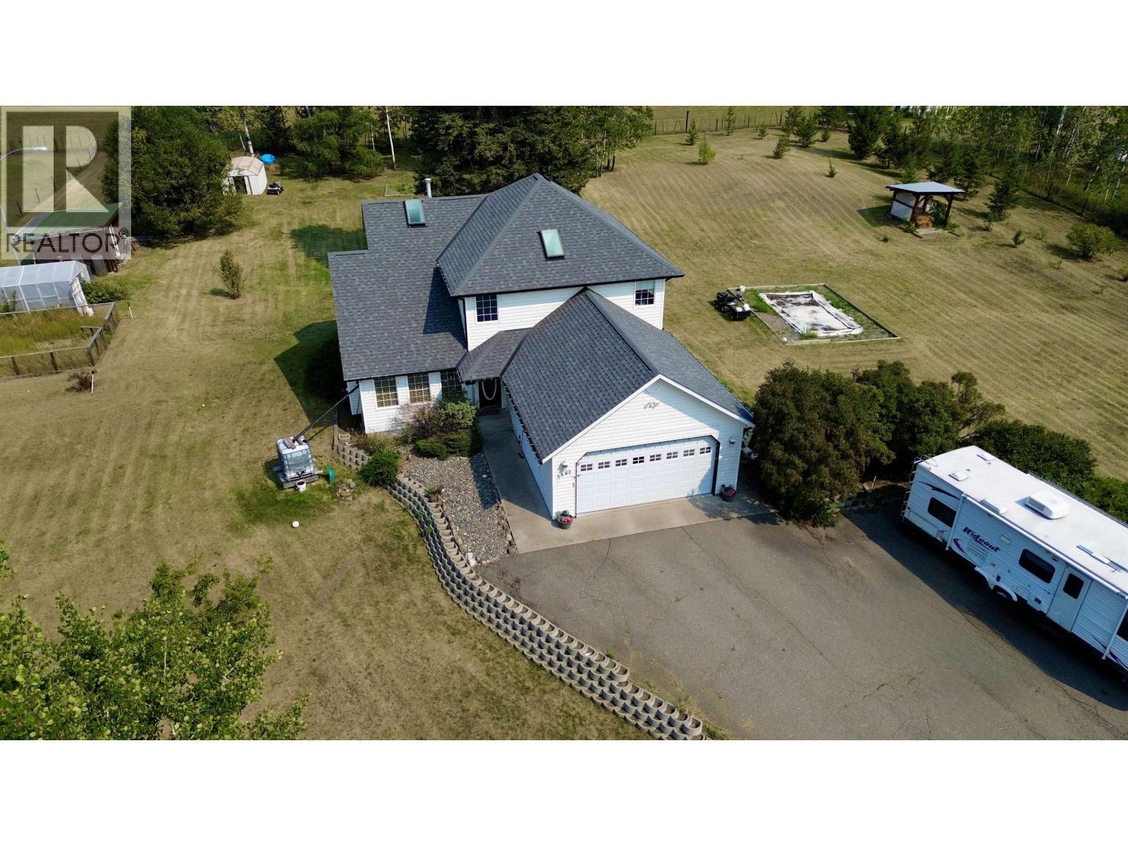 5581 LAKESIDE