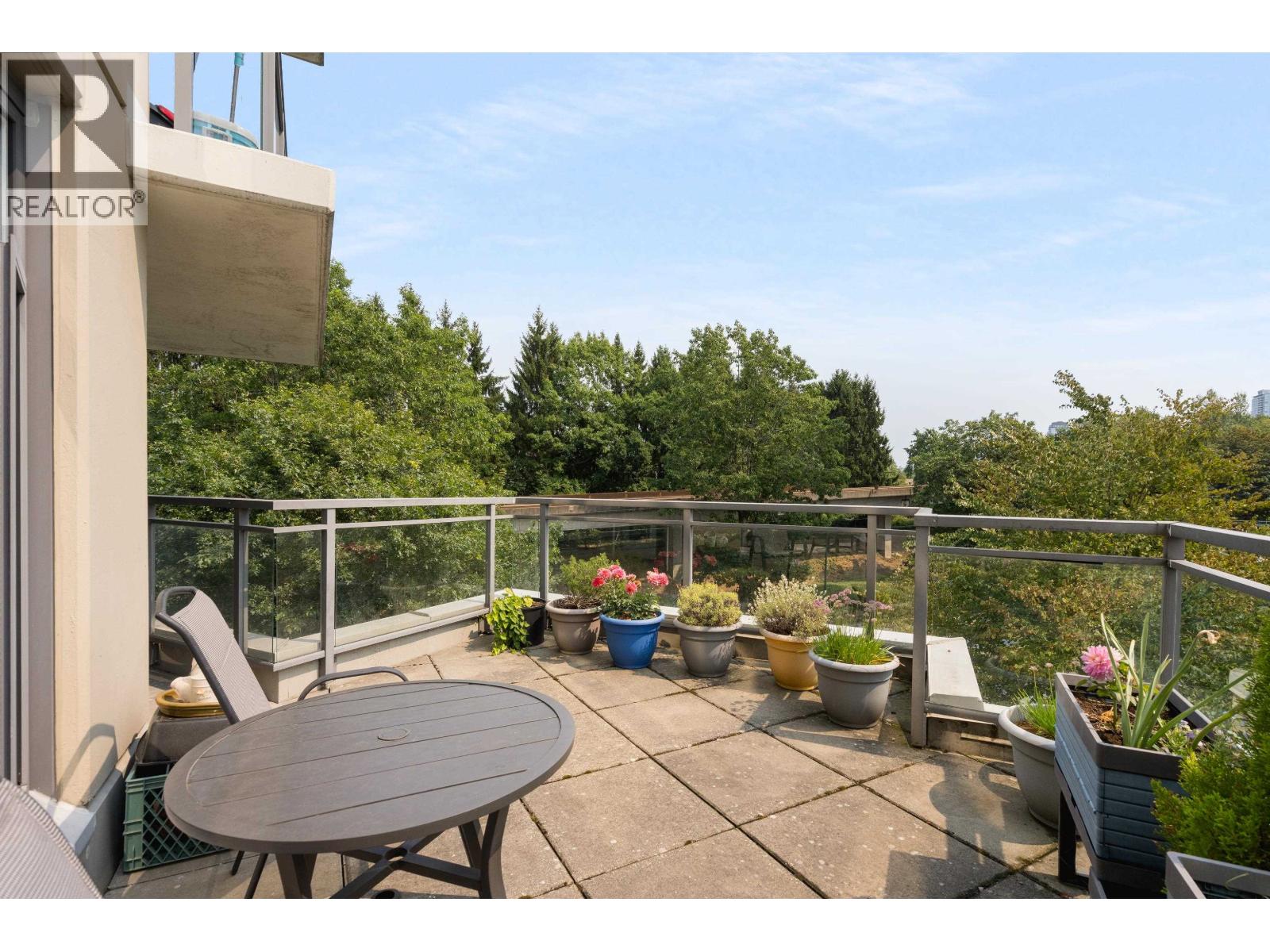 3660 VANNESS Unit 508