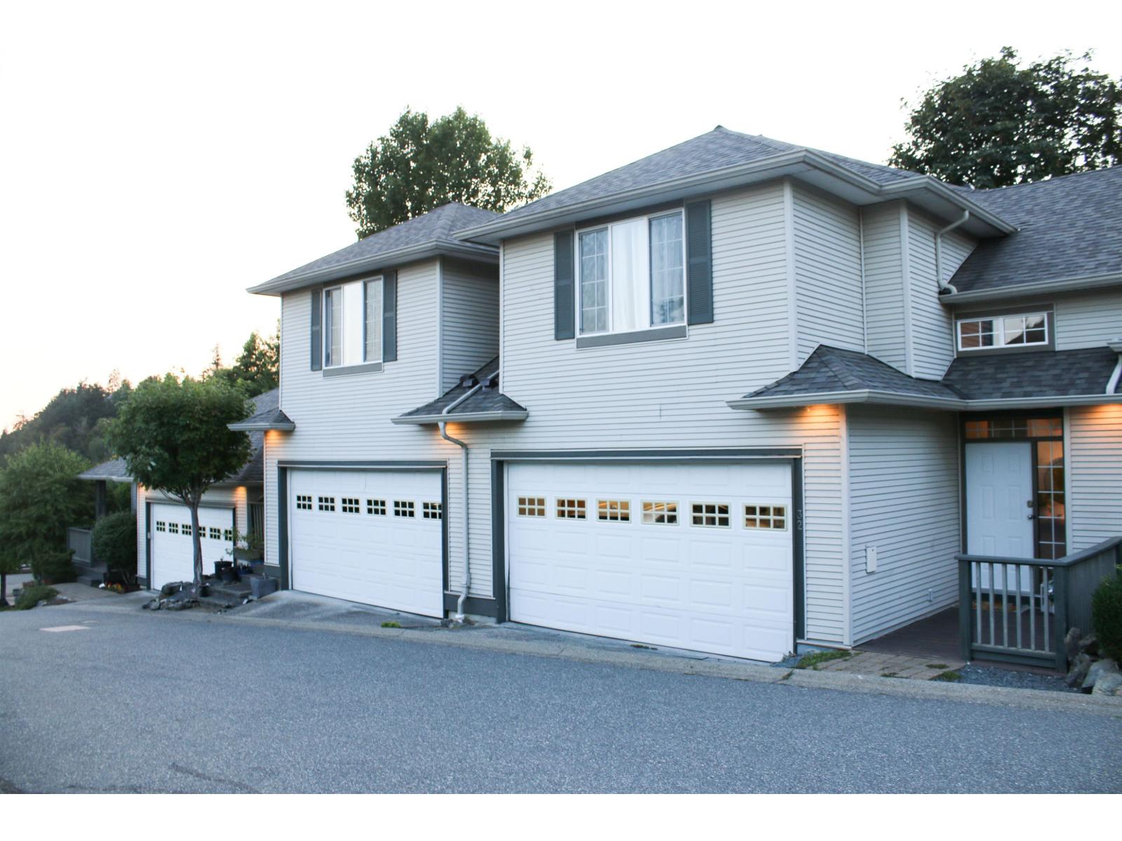 2088 WINFIELD Unit 32
