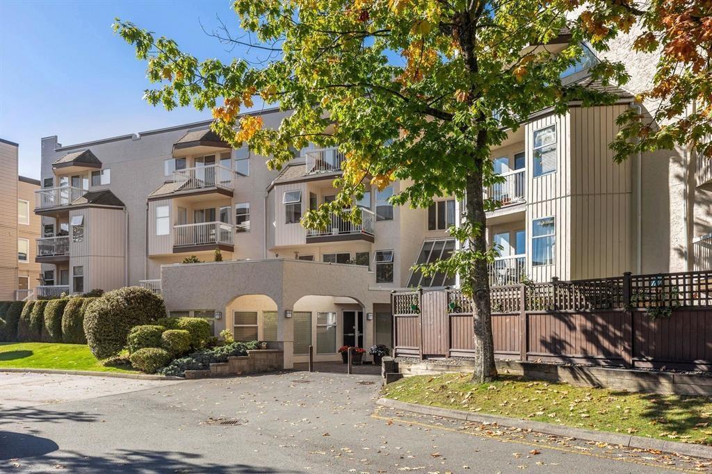 1860 SOUTHMERE Unit 210