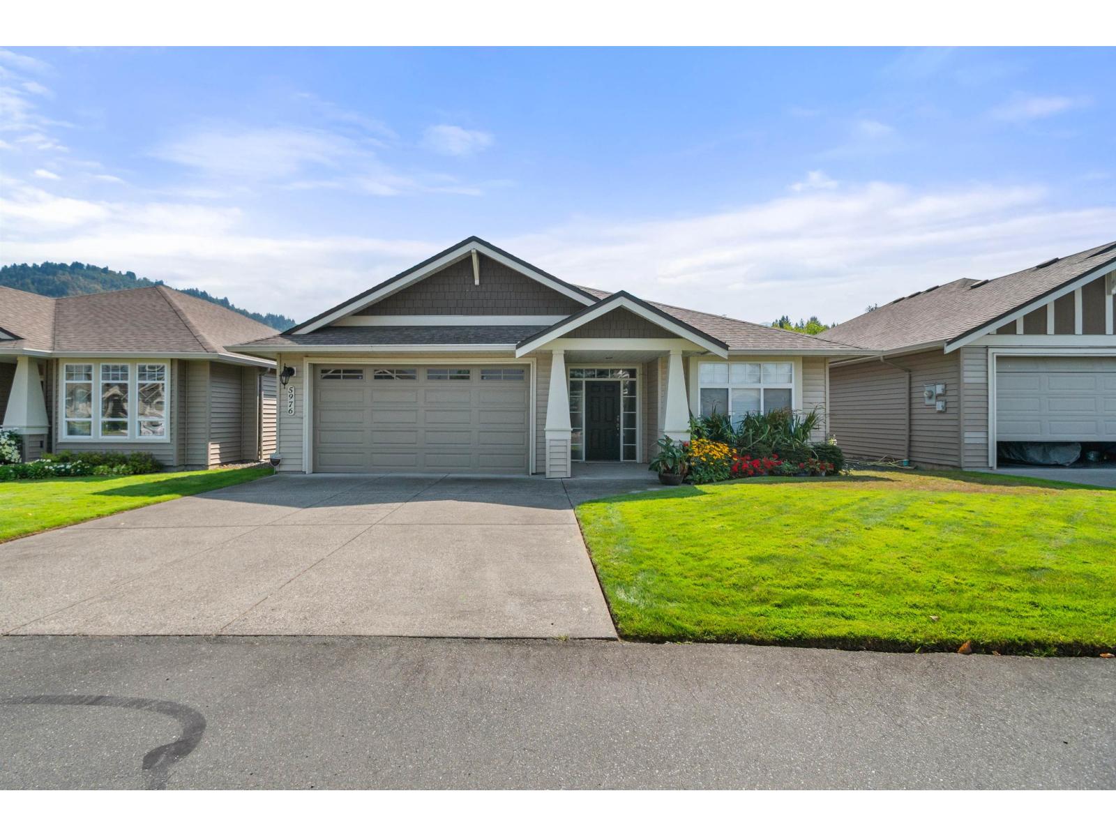 5976 HUNTER CREEK