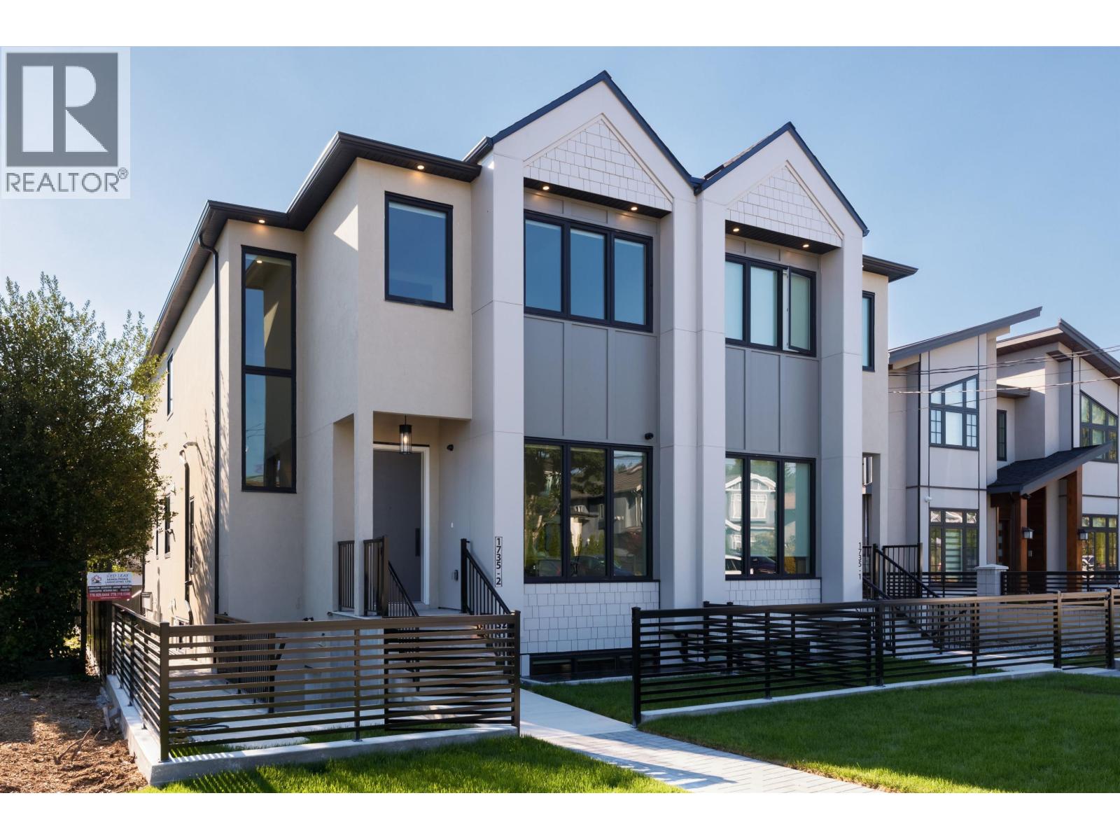 1735 BLAINE Unit 2