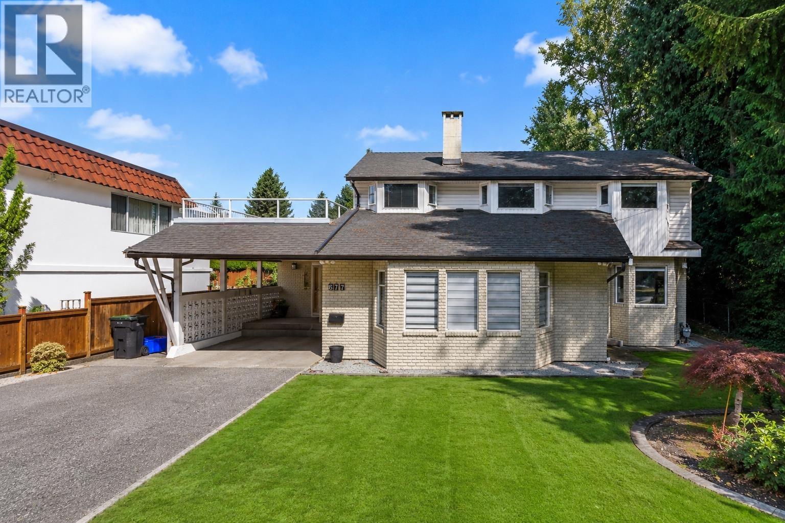 677 GATENSBURY