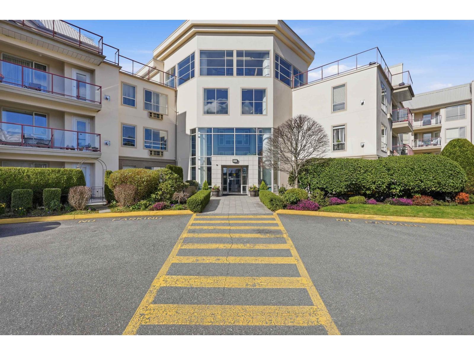 2626 COUNTESS Unit 411
