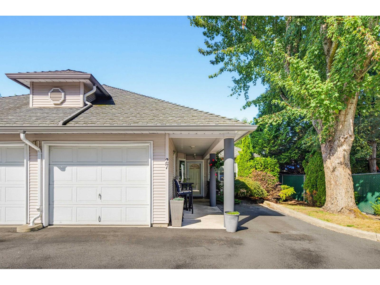9088 HOLT Unit 27