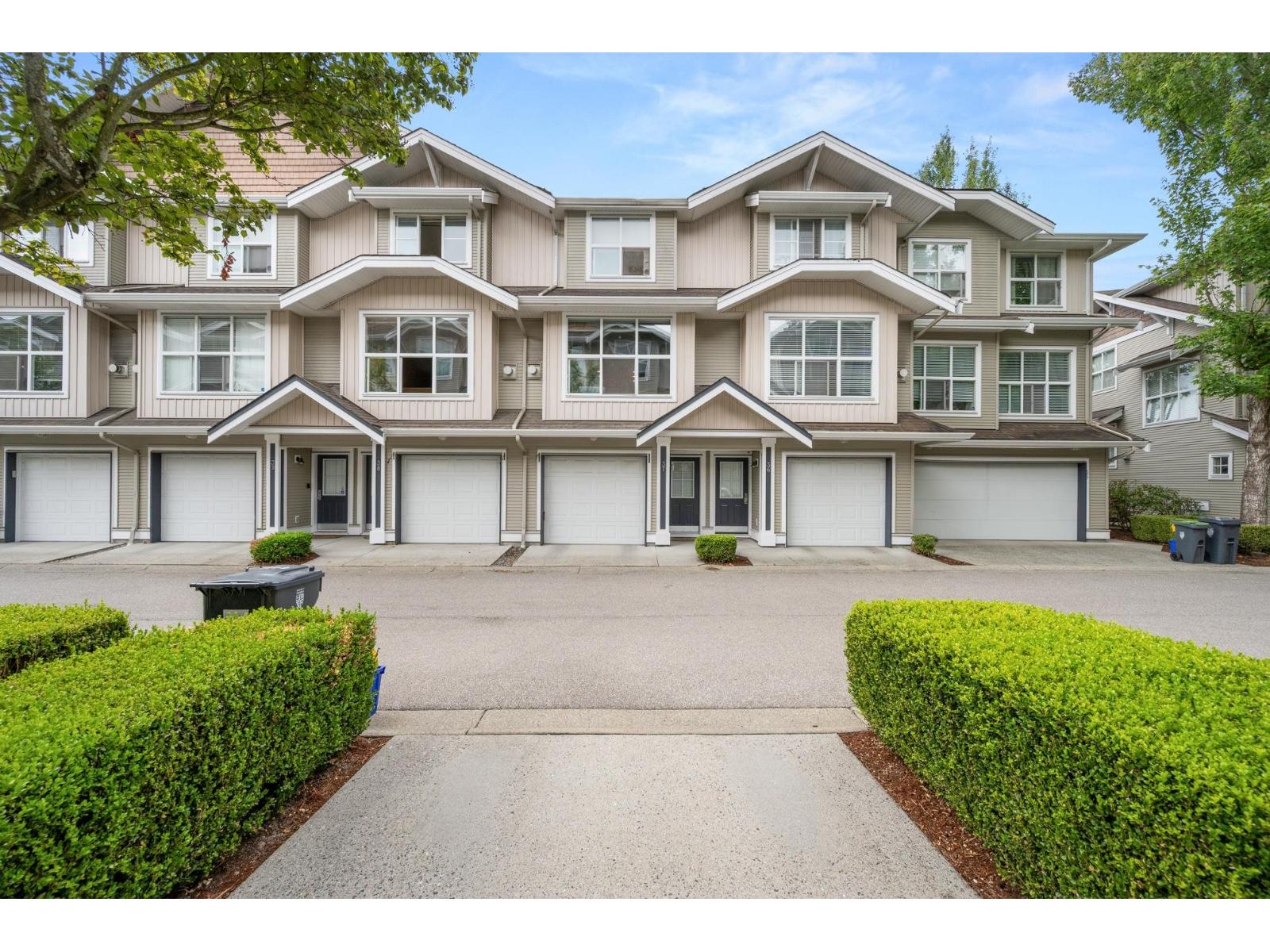 20460 66 Unit 37