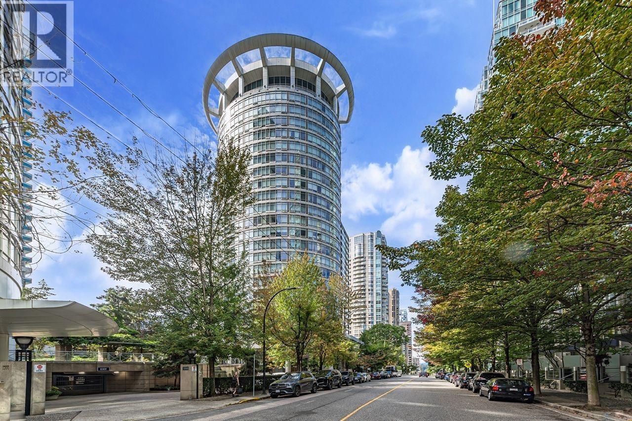 1288 ALBERNI Unit 1203
