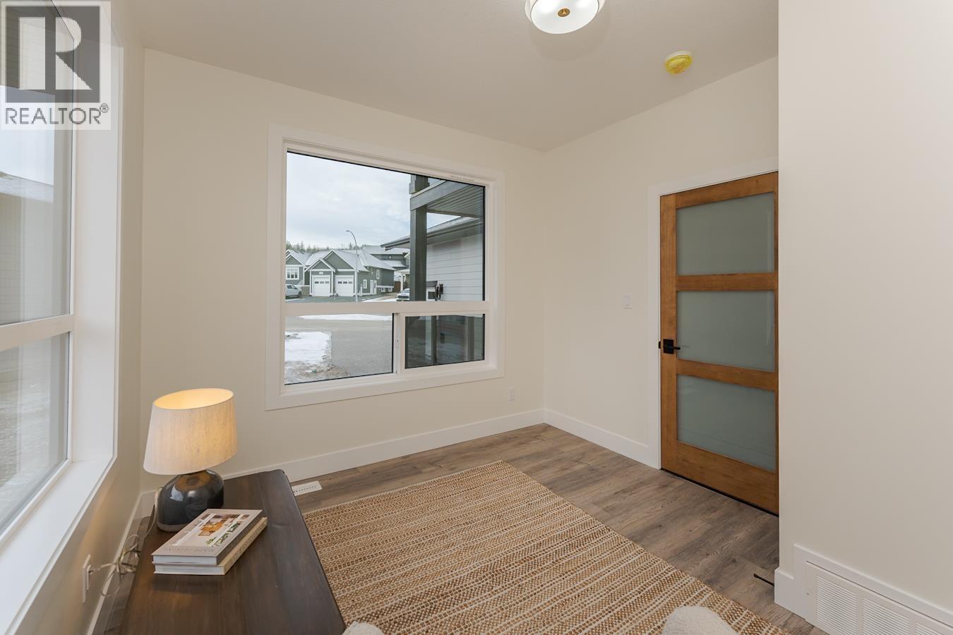 3936 ESTABROOK photo 5